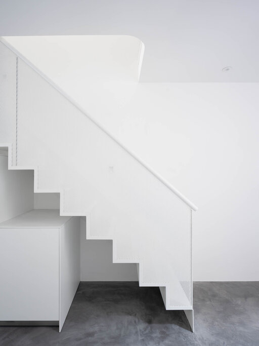 Industriedesign 2 - Tottenham Rd London Siller Treppen perforiertes Stahlblech Treppe 10
