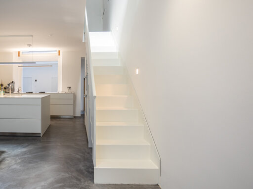 Industriedesign 2 - Tottenham Street London Stahltreppen perforiertes Stahlblech Siller Treppen Tottenham Street London Stahltreppen perforierter Stahl Siller Treppen Bild 031